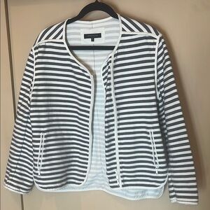Lafayette 148 New York Light Blue and White Striped Jacket size medium preowned